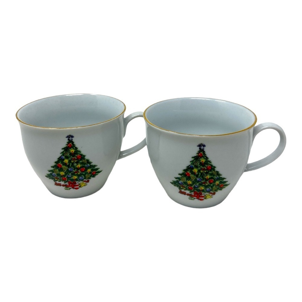 Vintage Christmas Tree Coffee Cups with. Gold Rim.